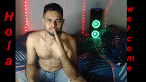 Snapshot of tevezbien chatting on December 2024 03:32:01 AM Yeffrith online show from December 2024 03:32:01 AM