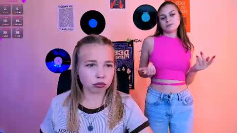 Snapshot of teya_starling chatting on June 2026 08:27:02 AM teya_starling online show from June 2026 08:27:02 AM