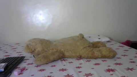 Tyennah online show from December 2025 08:21:02 AM