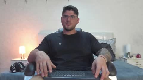 teylor creed online show from February 2025 08:07:02 PM