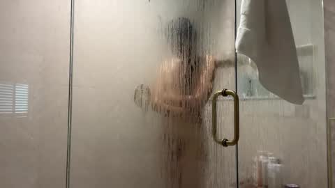 Snapshot of tgirltoesx chatting on November 2025 09:21:02 PM babygirlmami online show from November 2025 09:21:02 PM