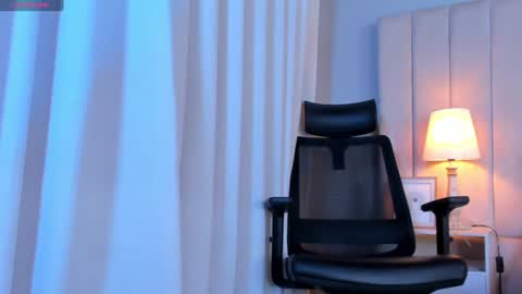 thaddeus king online show from January 2025 04:09:01 AM