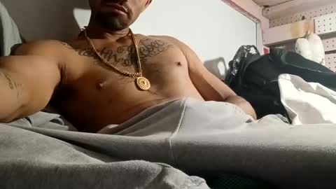 Snapshot of thagoonpaco chatting on May 2026 12:44:02 PM thagoonpaco online show from May 2026 12:44:02 PM