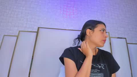 thalia888_ online show from April 2026 07:04:02 PM