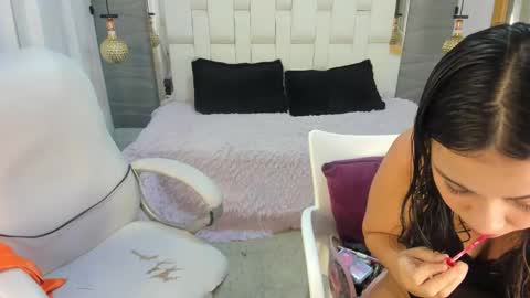 Thalia  Veyra online show from March 2026 10:57:01 PM