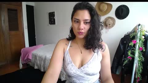   online show from January 2025 06:59:01 PM
