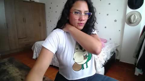    online show from October 2025 04:51:01 PM