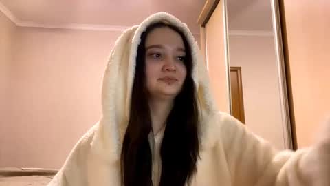 Yumi online show from February 2026 04:12:02 PM