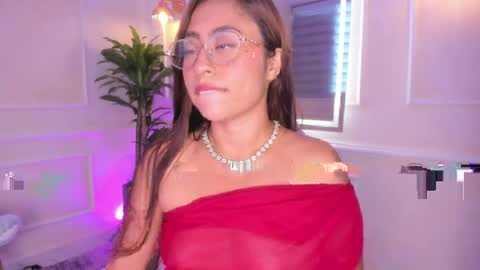 tamara gen online show from April 2026 08:37:01 PM