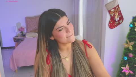 Snapshot of thamy_stark chatting on December 2024 04:16:02 PM Thamara online show from December 2024 04:16:02 PM
