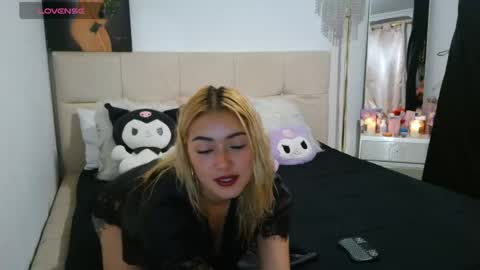 Snapshot of thatgirl2003 chatting on June 2026 12:00:02 PM online show from June 2026 12:00:02 PM