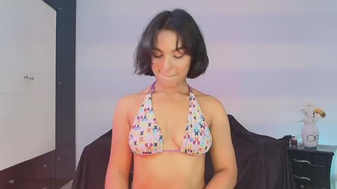 Camila  online show from January 2025 07:49:02 PM