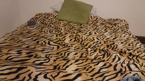 thatman1997655 online show from March 2026 08:26:33 AM