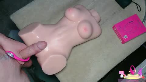 ThatsWhatSheSaid online show from October 2025 03:18:01 AM