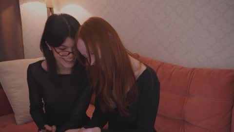 EllaLyn online show from February 2026 06:59:02 PM