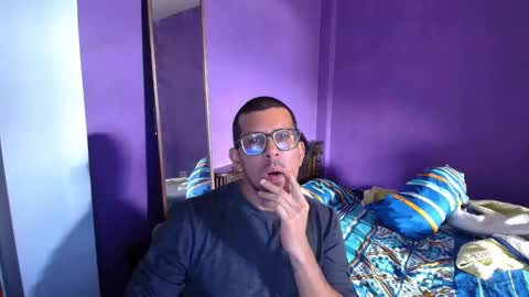 Snapshot of the_elemental_cb chatting on December 2025 06:39:01 PM Sir. Anderssen online show from December 2025 06:39:01 PM