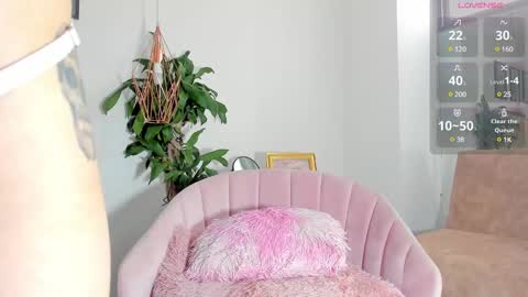 Alice and Bella online show from January 2025 08:39:02 PM