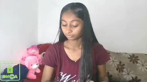 Snapshot of the_right_girl chatting on January 2025 08:07:02 AM Suzan Sexy online show from January 2025 08:07:02 AM