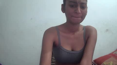 Suzan Sexy online show from April 2026 04:34:01 AM