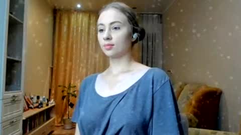 Ally    STREAMING ON TWITCH NOW Check my Twitter for updates online show from December 2024 02:30:02 AM