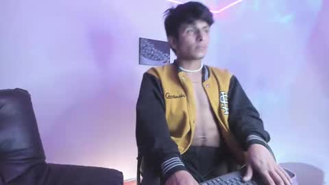 Danny online show from January 2025 01:10:02 AM