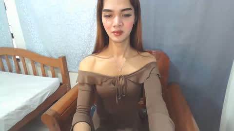 thea121698 online show from October 2025 12:11:02 AM