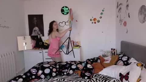 TheFarmergirl online show from April 2026 04:08:02 AM