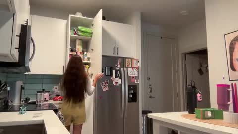 Snapshot of thegabzilla chatting on September 2025 09:39:02 PM thegabzilla online show from September 2025 09:39:02 PM