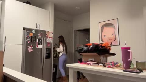 Snapshot of thegabzilla chatting on November 2025 11:48:01 PM thegabzilla online show from November 2025 11:48:01 PM