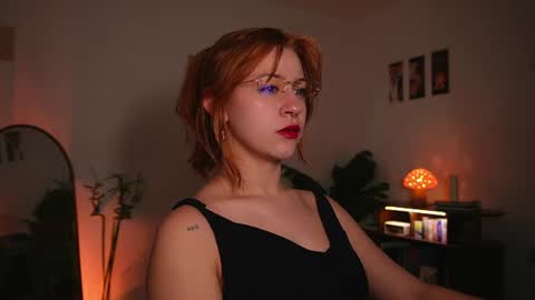 Snapshot of thegingerp chatting on June 2026 11:31:01 PM Streaming mostly at online show from June 2026 11:31:01 PM