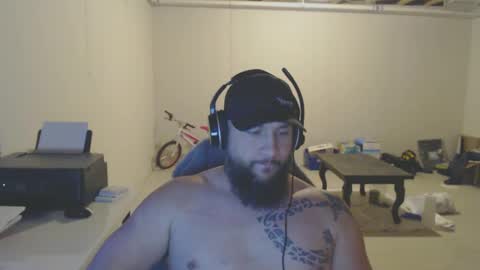 thehawaiian93 online show from February 2025 09:13:02 AM