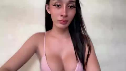 Snapshot of thehornyjane chatting on November 2025 06:57:01 AM JANE online show from November 2025 06:57:01 AM