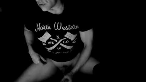 thehungmantis online show from September 2025 03:47:01 PM