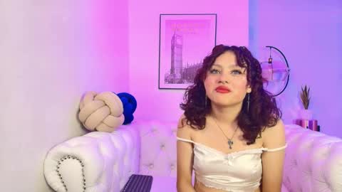 Theia  online show from December 2024 05:16:01 PM