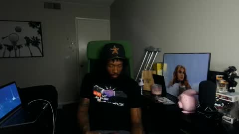 Snapshot of theinceptioncouple444 chatting on February 2026 01:09:01 AM IXMCOUPLE444 online show from February 2026 01:09:01 AM