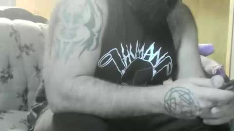 Snapshot of theironbulll chatting on December 2025 06:24:02 PM Iron online show from December 2025 06:24:02 PM