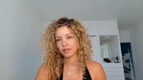 Snapshot of theislandgirl chatting on June 2026 09:03:02 PM Lily Marie online show from June 2026 09:03:02 PM