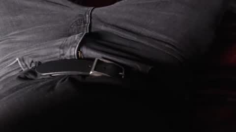 Snapshot of thejerk1974 chatting on December 2024 08:37:01 PM Liam online show from December 2024 08:37:01 PM