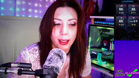 Snapshot of thekittengirlnix chatting on June 2026 07:20:01 PM Nix online show from June 2026 07:20:01 PM