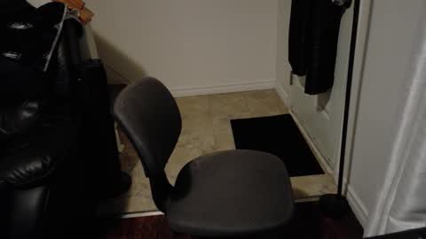 thekodyy online show from December 2025 12:53:01 AM