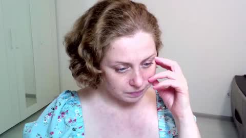 Ella online show from December 2024 02:49:02 PM