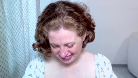 Ella online show from October 2025 08:28:01 AM