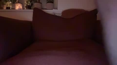 Snapshot of thelondonbear chatting on December 2025 01:21:02 AM thelondonbear online show from December 2025 01:21:02 AM