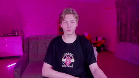 Snapshot of themikesever chatting on January 2025 08:13:01 PM Sever online show from January 2025 08:13:01 PM