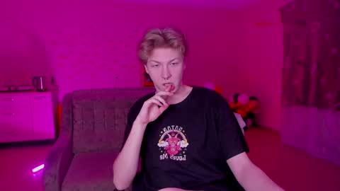 Snapshot of themikesever chatting on January 2025 08:36:02 PM Sever online show from January 2025 08:36:02 PM