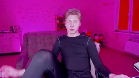 Snapshot of themikesever chatting on February 2025 06:07:01 PM Sever online show from February 2025 06:07:01 PM