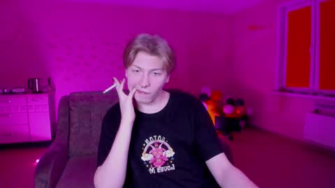 Snapshot of themikesever chatting on February 2025 05:07:02 PM Sever online show from February 2025 05:07:02 PM