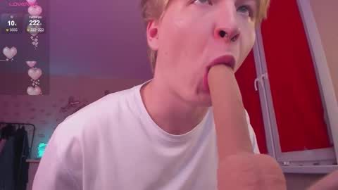 Snapshot of themikesever chatting on September 2025 05:45:02 PM Sever online show from September 2025 05:45:02 PM