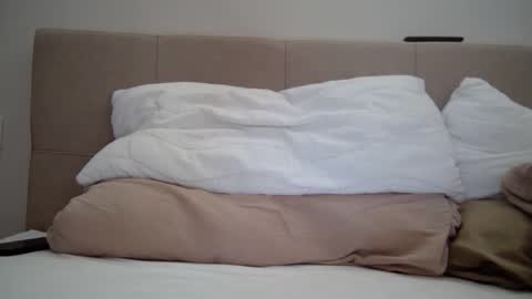 Snapshot of themikka1234 chatting on March 2026 01:37:02 PM themikka1234 online show from March 2026 01:37:02 PM