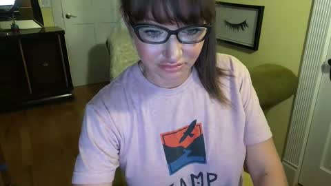 Cach Nelson online show from November 2025 07:52:01 AM